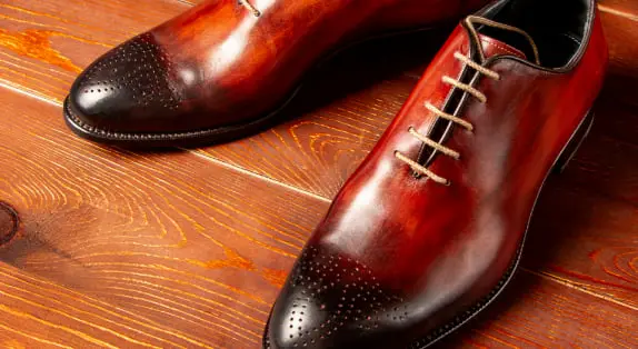 Leather Shoes Will Change Colour